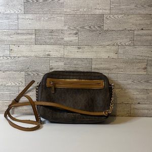 Michael Kors Crossbody Bag